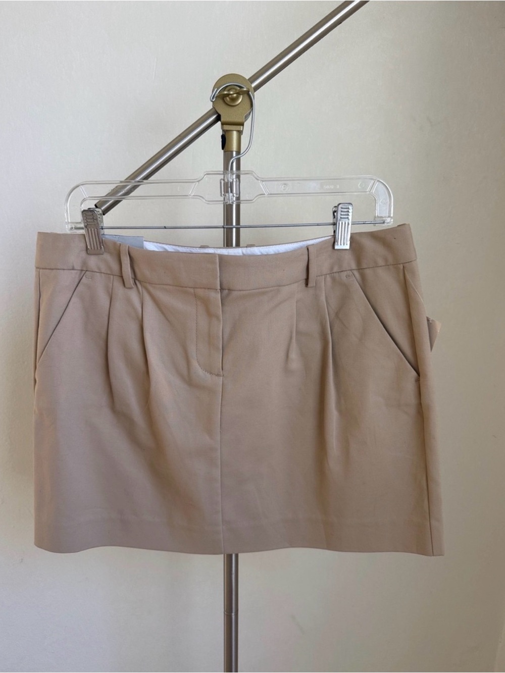 Women’s Tailored Khaki Shorts